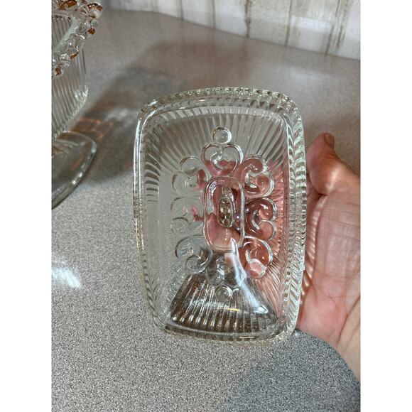 Vintage Indian Depression Clear Lace Footed Candy Dish‎ w/lid - Picture 4 of 4